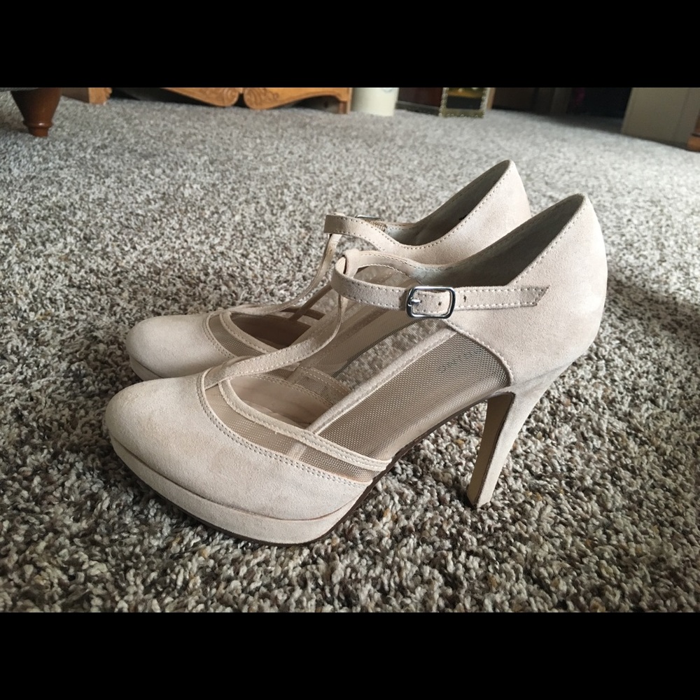 Brand new heels